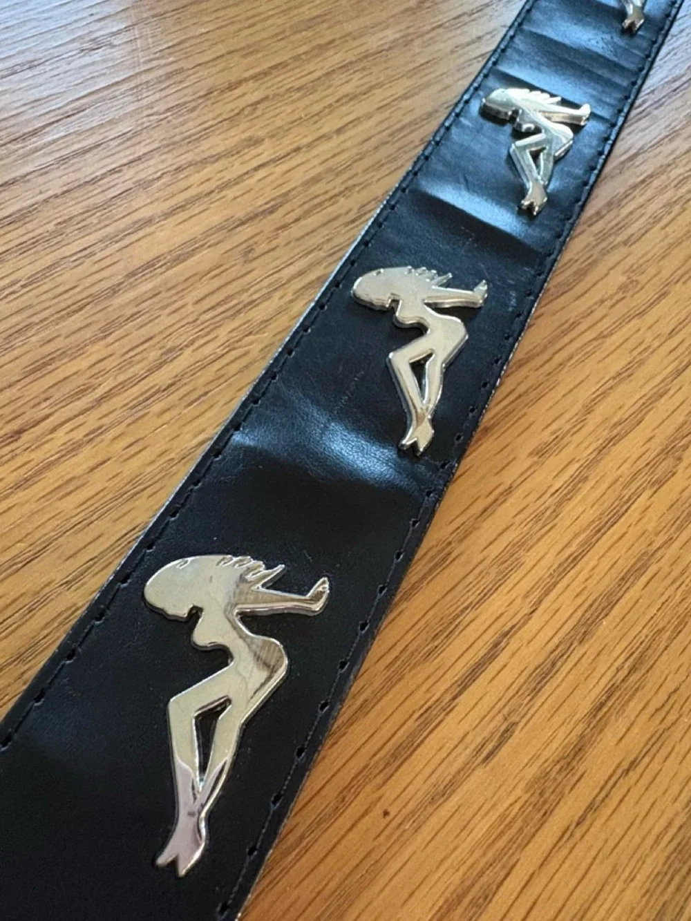 Y2K black studded Mud Flap Girl belt men’s M genuine leather 2000s skater grunge